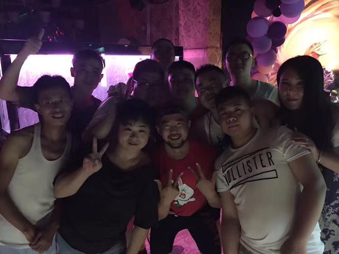 【我和2012的故事】济南2012酒吧店庆七周年马上就要到了,你在这里