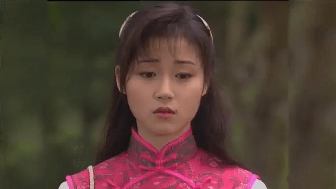 精武门26年蔡六斤去世多年陈真妹妹成为一名歌手