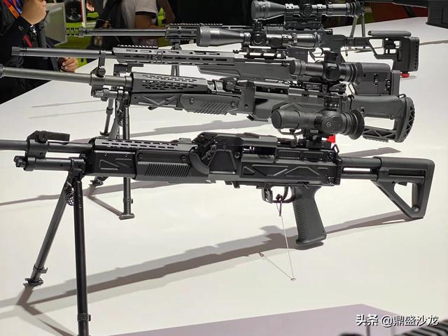 韩国新一代k15轻机枪未来将同我军qjs201轻机枪一决高下