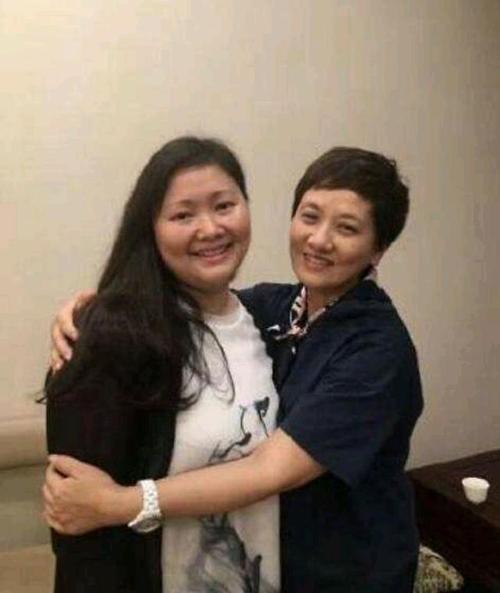 巧姐的扮演者李端