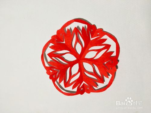手工剪纸:教你如何剪出简单又好看的窗花