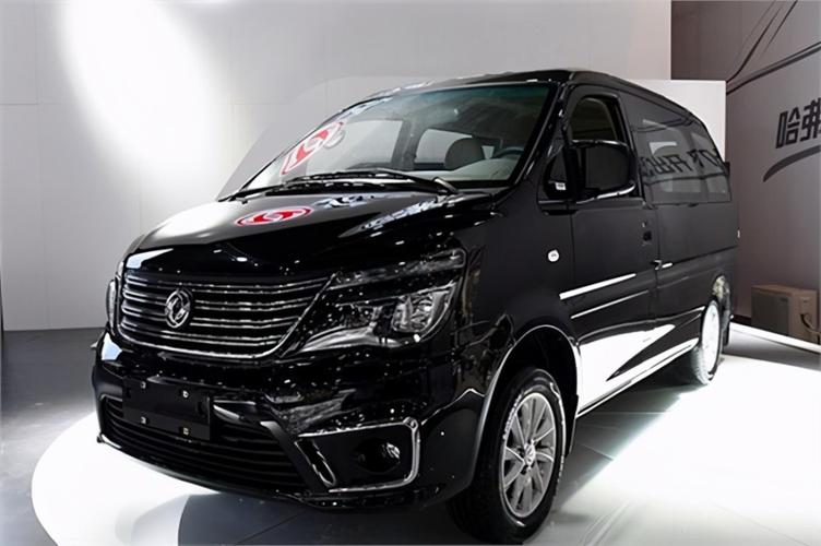 五菱宏光plus和东风风行菱智m5选哪个好?市场会告诉你