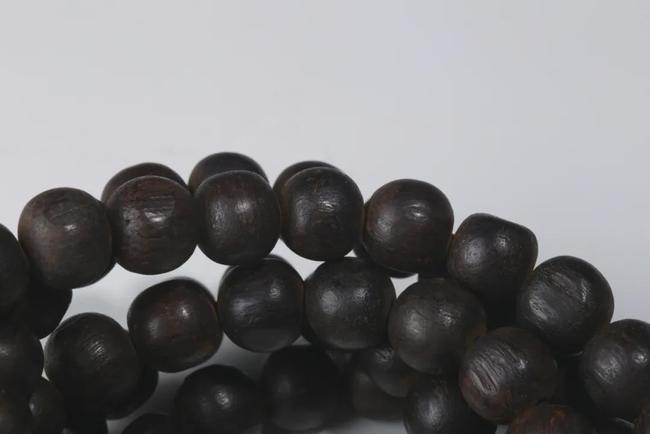 "千金难求一奇楠"——清代奇楠沉香一百零八佛珠