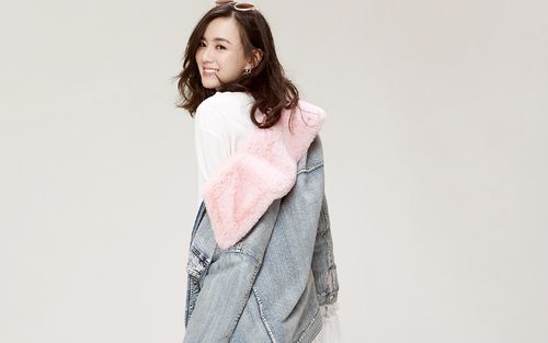 江铠同魅力十足时尚杂志写真图片桌面壁纸