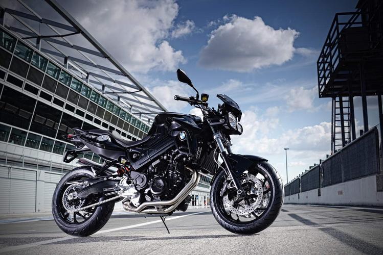 bmw 2012" f800r 全黑版