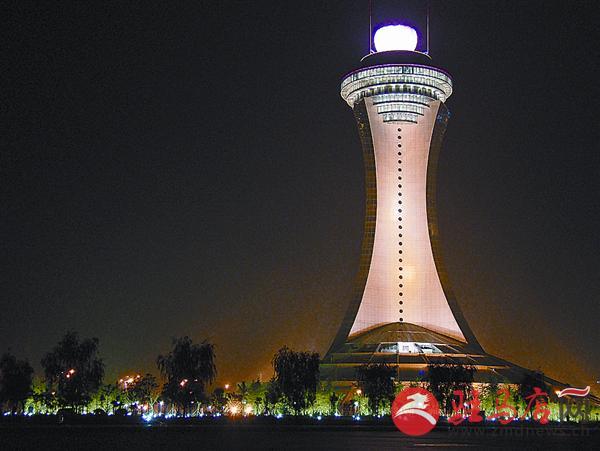 它气势宏伟,建筑风格独特,是驻马店的地标建筑之一.夜幕中的气象
