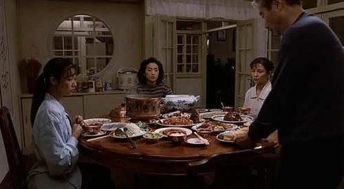 《饮食男女》到底想表达什么?