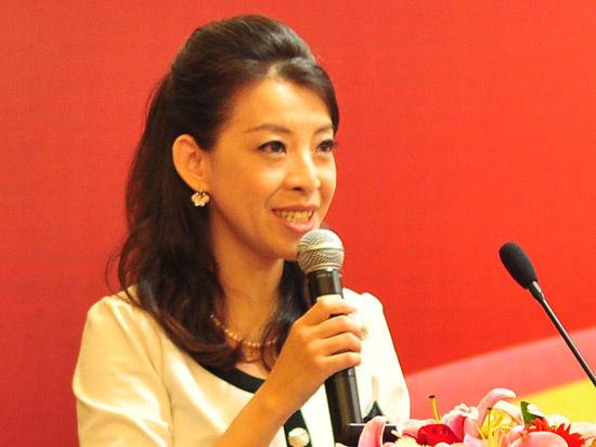 图文厦门市电视台主持人柯岚
