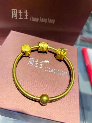 周生生周生生足金手镯系列_手镯_足金_周生生怎么样_blingbiing周生生