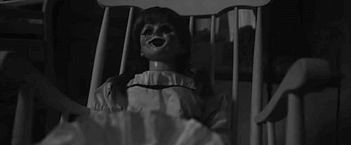 鬼娃娃花子摇椅恐怖gif动图_动态图_表情包下载_soogif