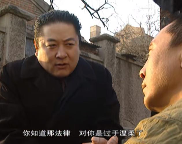 《黑洞》"触了聂明宇逆鳞"的肖云柱,凭什么活到最后?四个原因