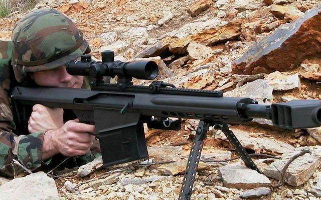 世界上威力最大的狙击枪,配备自动瞄准系统(发射榴弹)