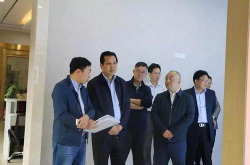 运鸿集团省委统战部领导团莅临运鸿调研
