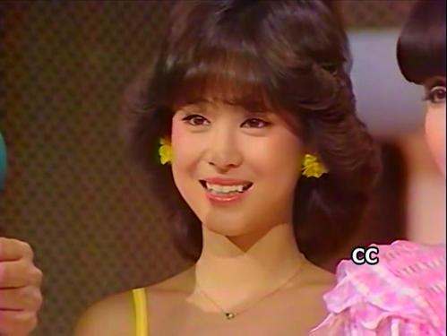 太喜欢少女时期的松田圣子了