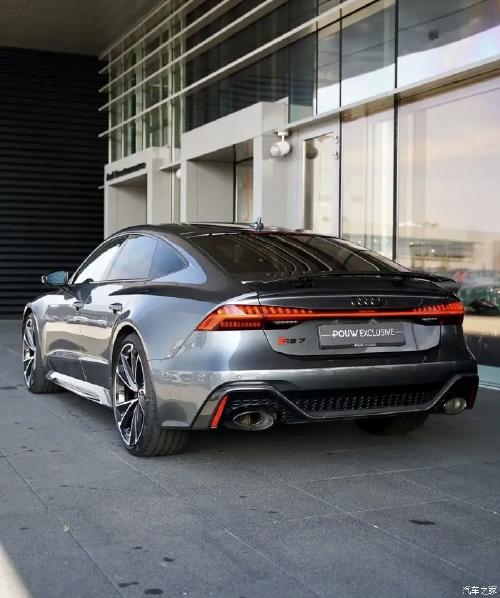 精华达人大评比全新奥迪rs7sportback最美西装暴徒性能炸裂