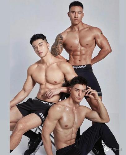 他是樊野的新宠男模,颜值肌肉太可了