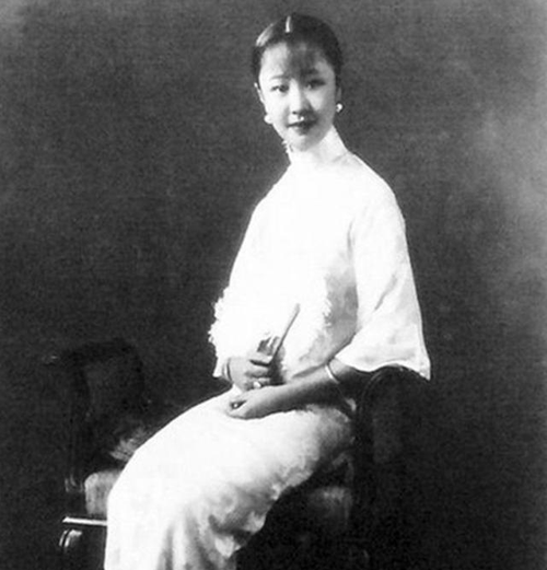 袁世凯的五姨太杨氏,不仅貌若天仙,而且知书达理,琴棋