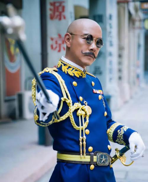 使乜惊啊"的童年"大帅哥"回来啦!张卫健这波"回忆杀"厉害了