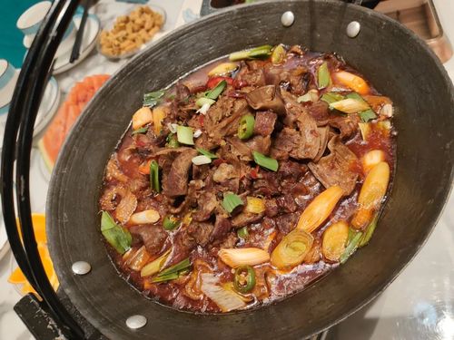 紫苏美蛙锅,吊锅牛三鲜,黄金玉米粒