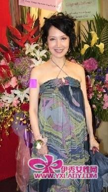 谢雪心养动物教女儿责任心