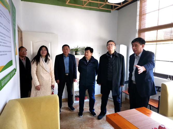 关心呵护,助力支持——各级领导视察指导泗洪县读书协会工作