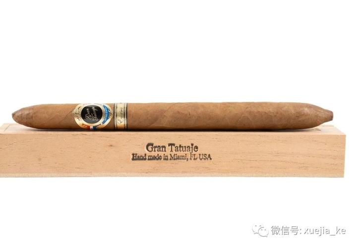 塔图稀有大酒店,这支雪茄很惊艳,不管是包装,外观还是味道,雪茄的