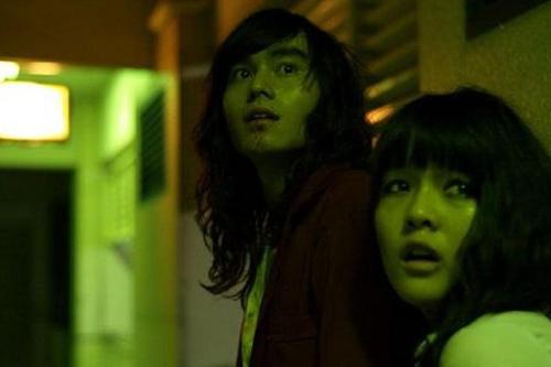 夜晚三点半5分钟带你看完泰国恐怖电影幽魂学怨