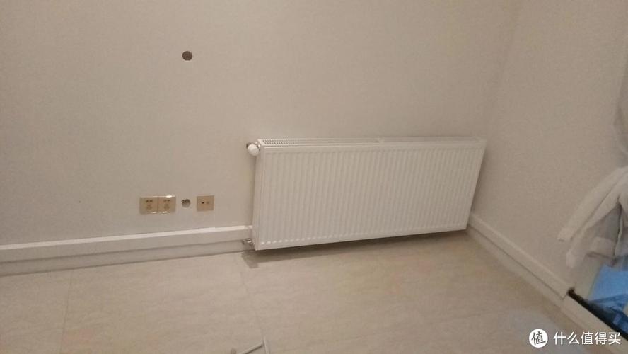走明管的墙暖