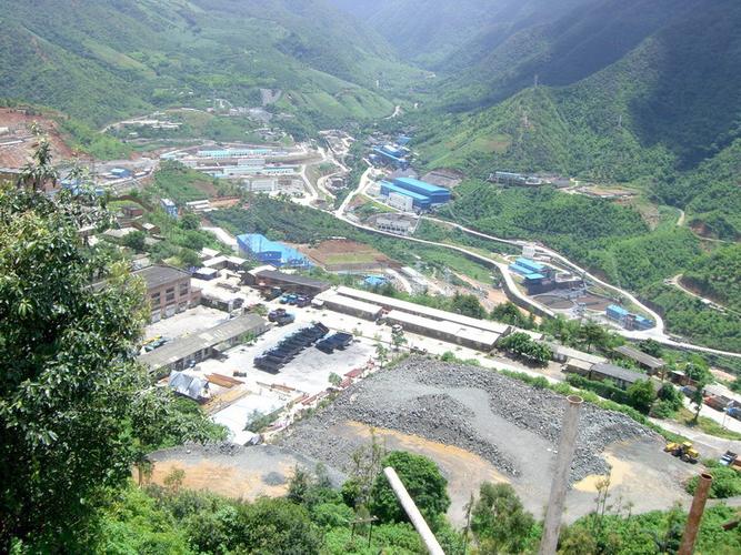 硕士论文-云南新平大红山铁矿矿区水土保持生物复垦覆