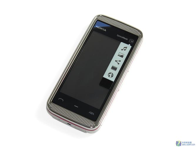 炫彩时尚 诺基亚5530大同仅售1300元