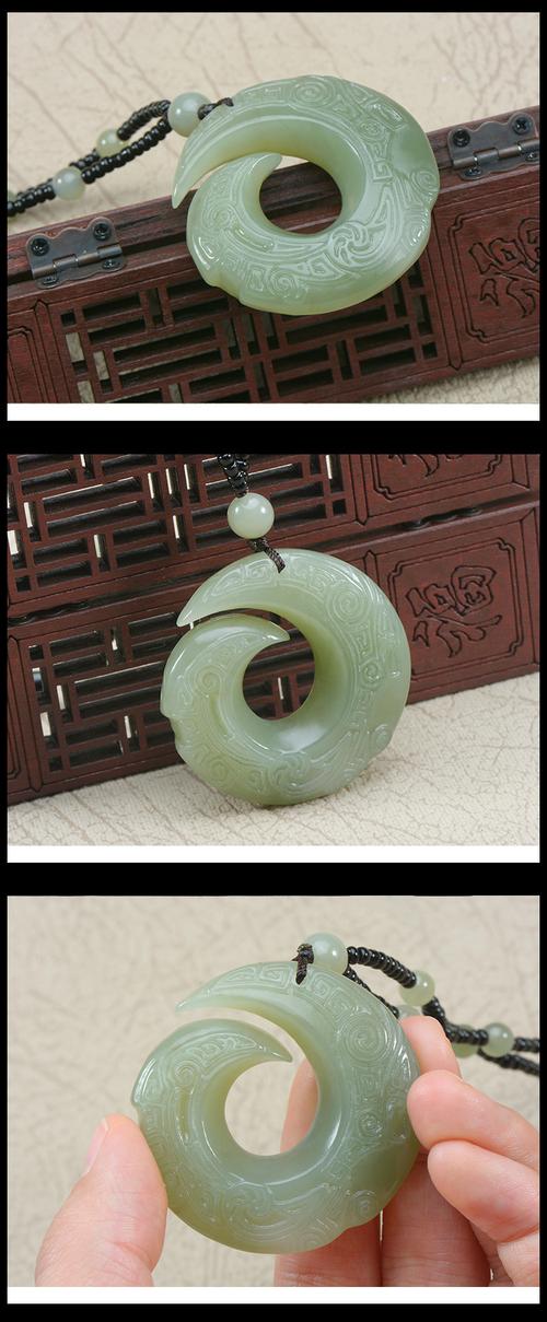 和田玉扭转乾坤挂件百搭款毛衣链挂件黄玉牌子玉佩玉项链