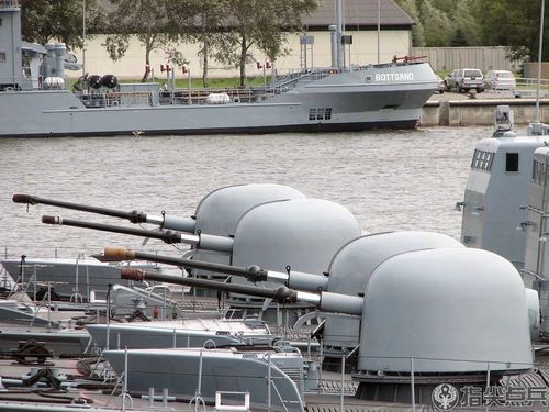 欧美军舰上的ak-47 奥托·梅莱拉76mm舰炮