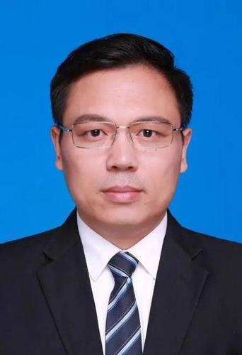 人事局南京秦淮区迎来代区长70后张泰走马上任