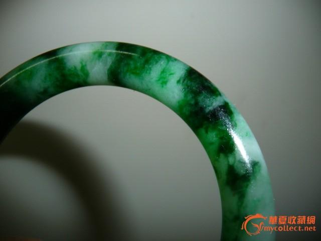 清代老翡翠料加工的老坑种全绿翡翠圆条手镯 喜欢的拿去