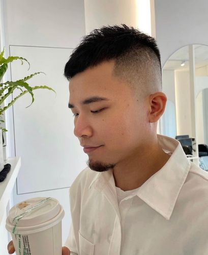 男生不要只会剪圆寸发型今夏留好这3种造型帅气又显精神