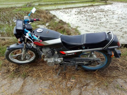 我的是125双杠双排三菱摩托车,改装了分离把手,把双排改成了一条直排