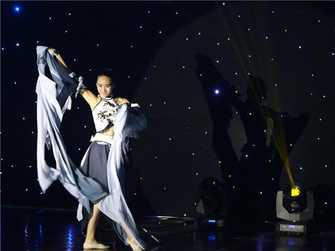 南师大首届舞林争霸赛精彩上演 展现青春魅力