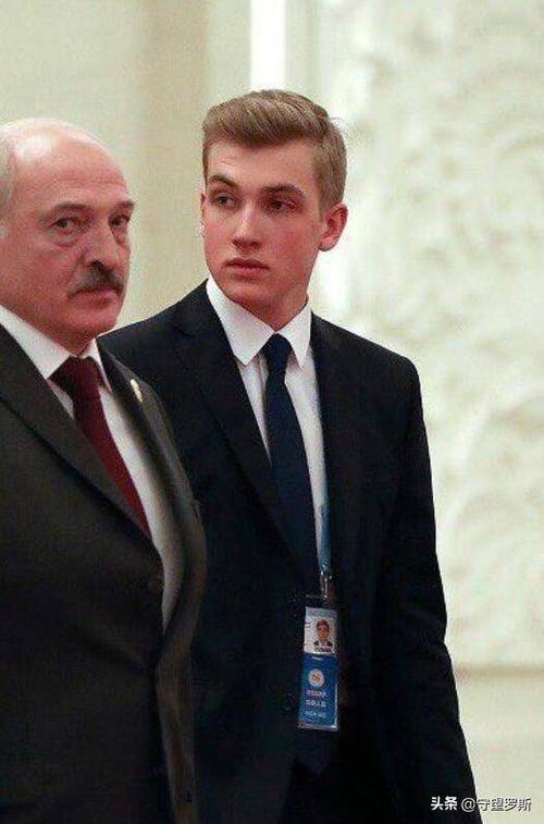 白俄罗斯"小王子"长成大帅哥 女粉示爱:愿意跟你种土豆