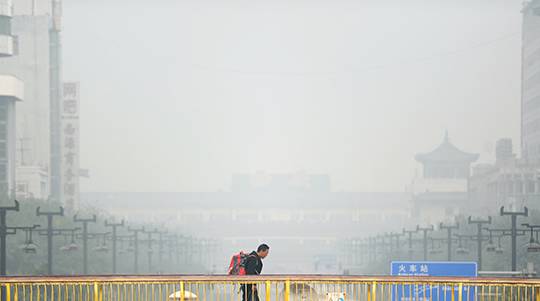 【交通资讯】西安重污染天气应急响应降为Ⅱ级 周五限行1和6