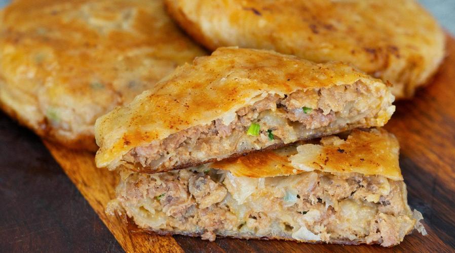 01:11 今日美食:爆汁大肉饼 01:07 肉饼新做法 01:21 虾仁蒸肉饼,广