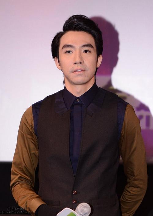 组图:俞灏明最新消息_selina怒斥俞灏明