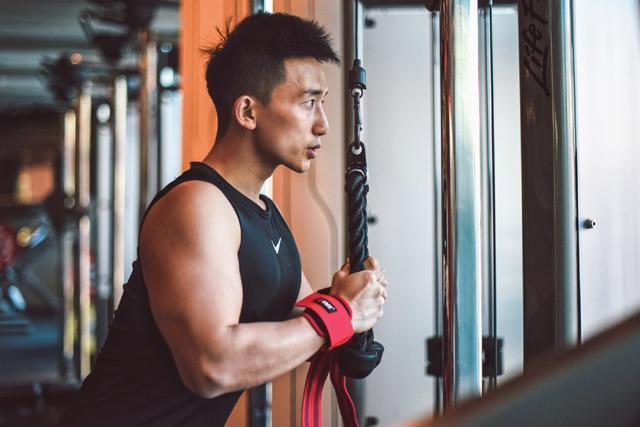 组图:阳刚,帅气的健身小哥哥,身高174的男生,爱运动