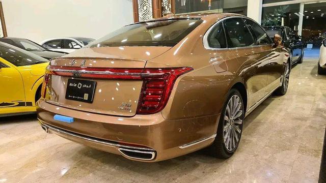 红旗h9中东版实车曝光配置更丰富土豪金漆面棕色内饰霸气