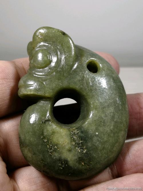 红山文化玉猪龙
