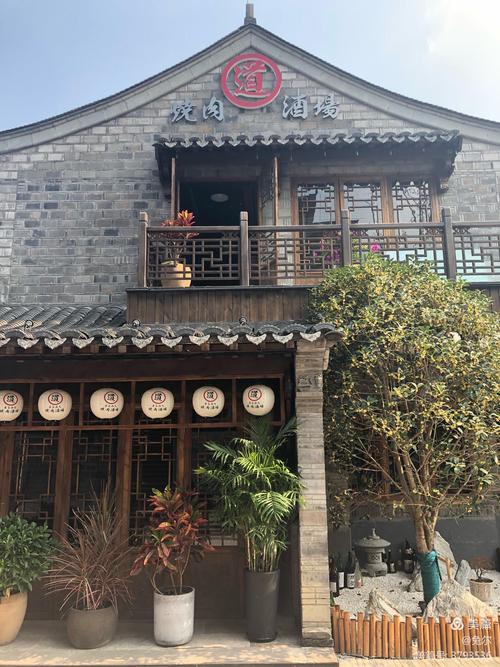 青砖瓦房的仿古建筑