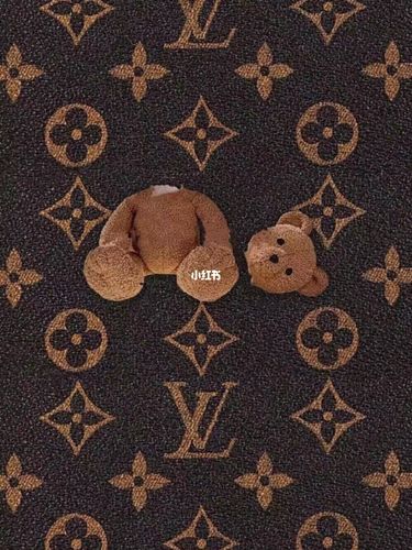 爱壁纸|布朗熊&lv手机壁纸|微信8.0_壁纸_布朗熊_手机