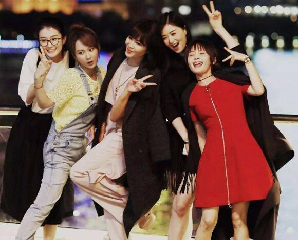 欢乐颂五美同台唱歌是什么节目