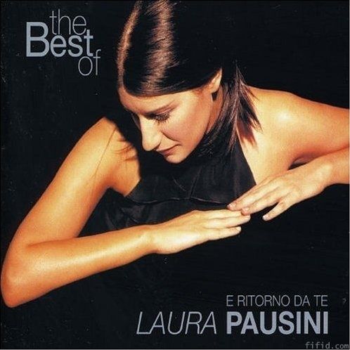 介绍一位可爱的女歌手给你,她是laura pausini,是一位意大利的歌手和