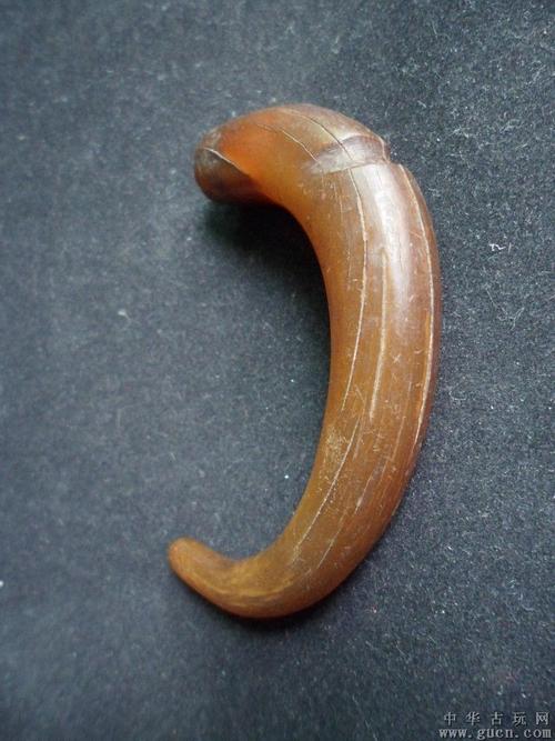 清代射天角(蛇癫角)