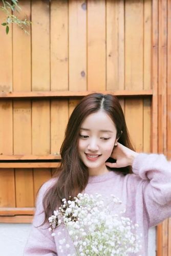 学会8个上半身的拍照pose,再也不怕面对镜头了